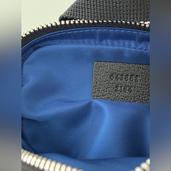 Gucci Men’s Blue Off The Grid Mini Monogram Crossbody Bag - Picture 9 of 13